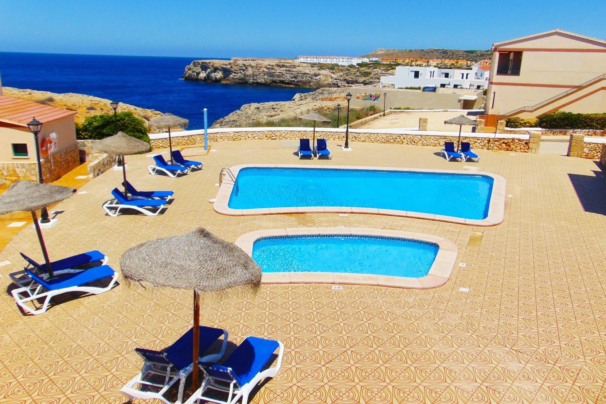 Apartamentos Moon Dreams Cabo De Banos Cala'N Blanes  Eksteriør billede