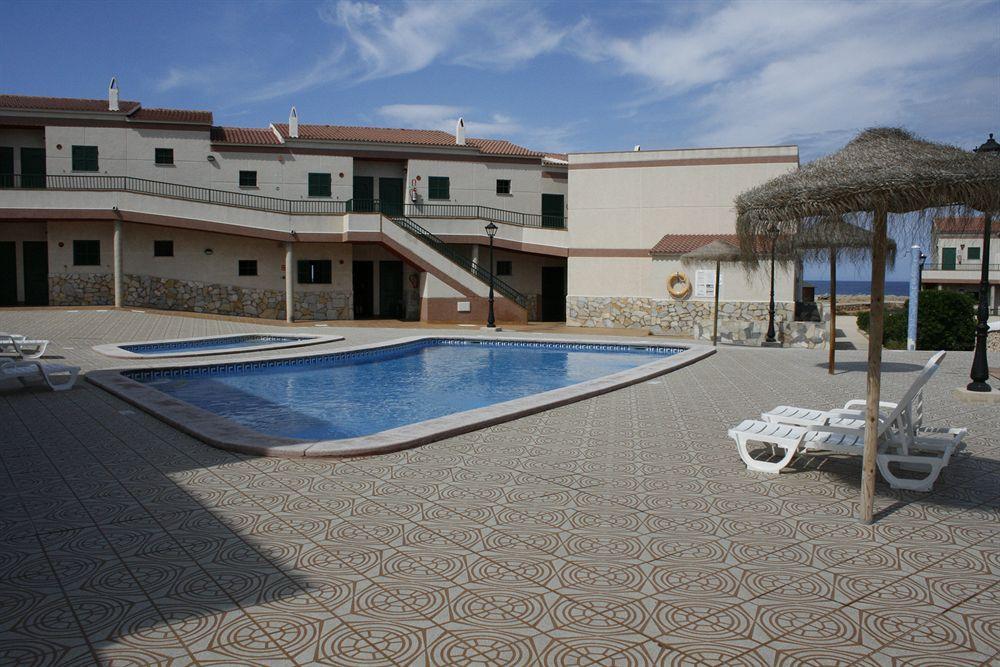 Apartamentos Moon Dreams Cabo De Banos Cala'N Blanes  Eksteriør billede