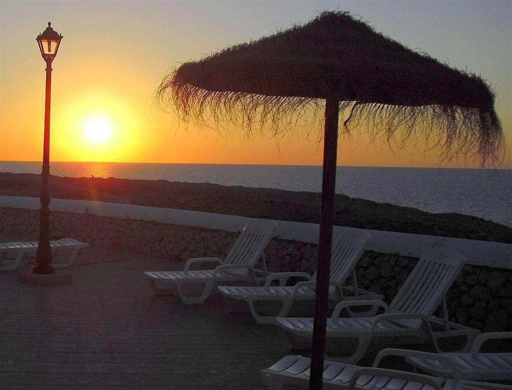 Apartamentos Moon Dreams Cabo De Banos Cala'N Blanes  Eksteriør billede