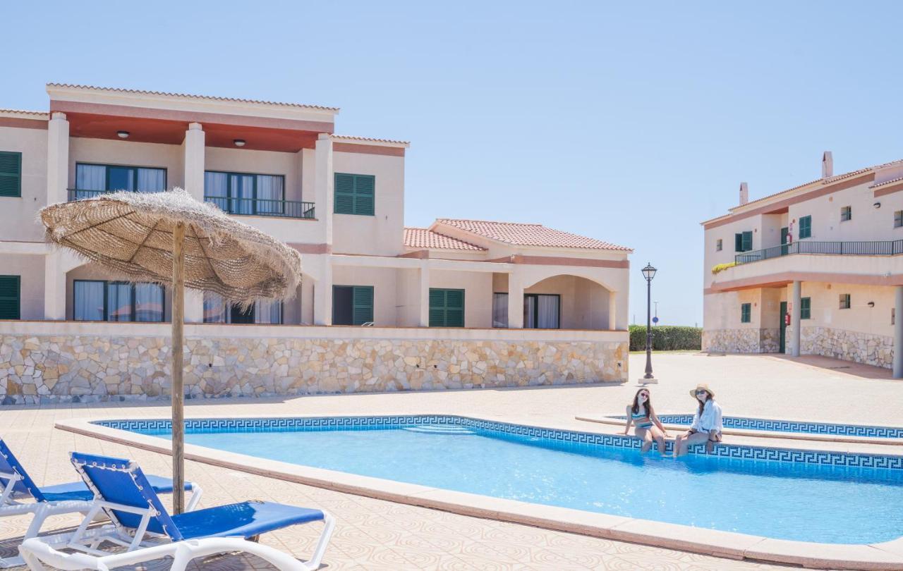 Apartamentos Moon Dreams Cabo De Banos Cala'N Blanes  Eksteriør billede