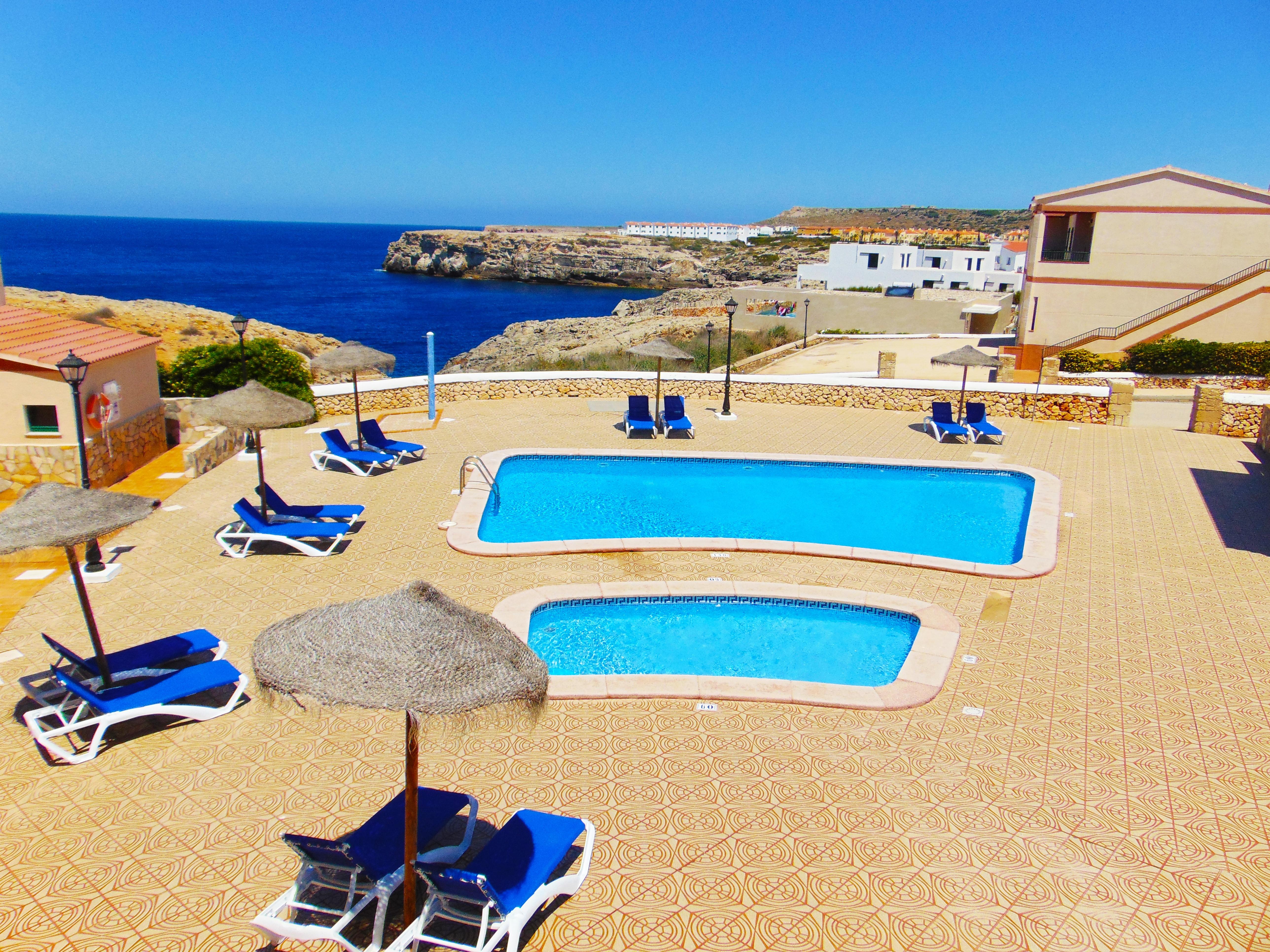 Apartamentos Moon Dreams Cabo De Banos Cala'N Blanes  Eksteriør billede
