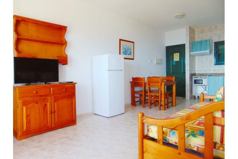 Apartamentos Moon Dreams Cabo De Banos Cala'N Blanes  Eksteriør billede